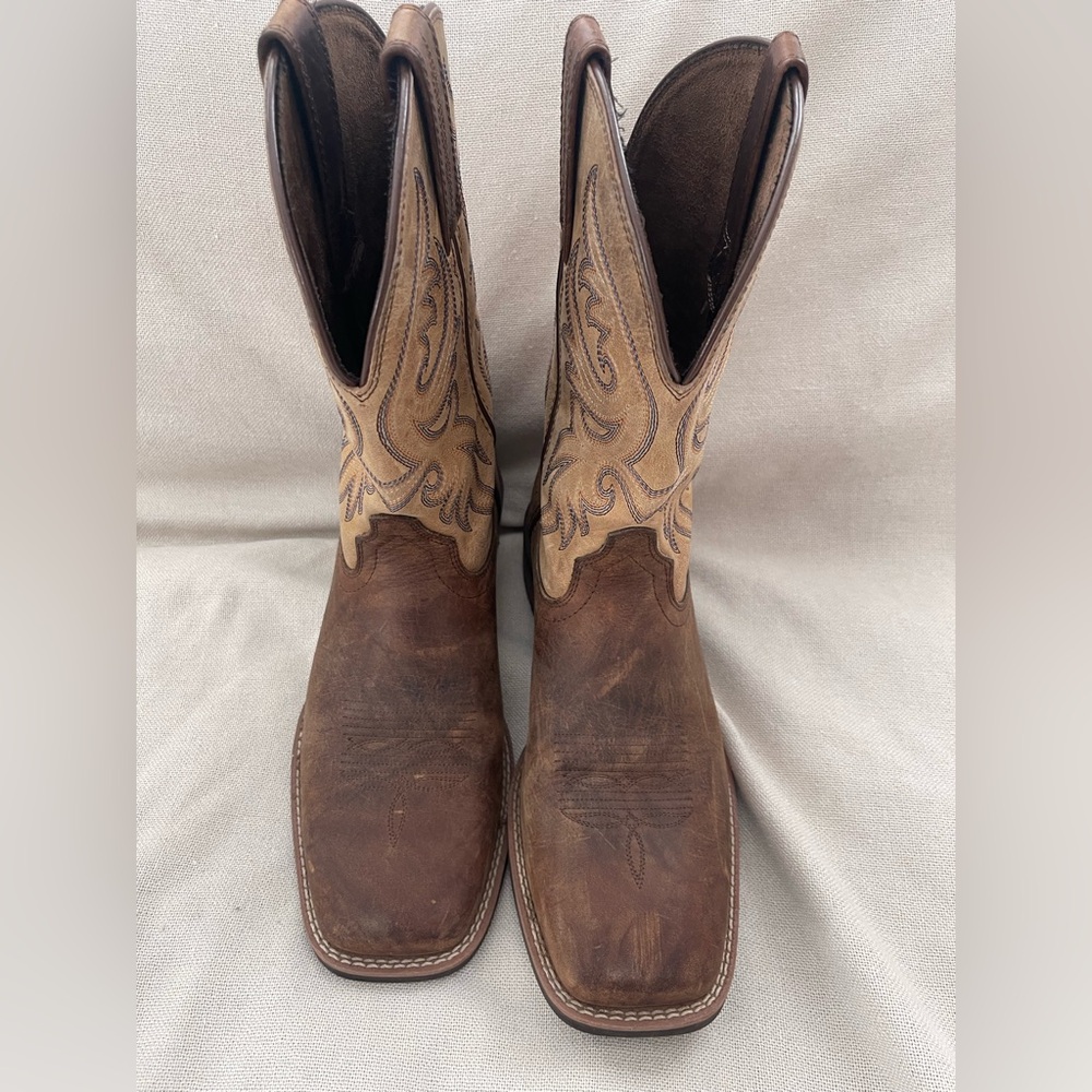 Ariat Rich Brown Western Boots